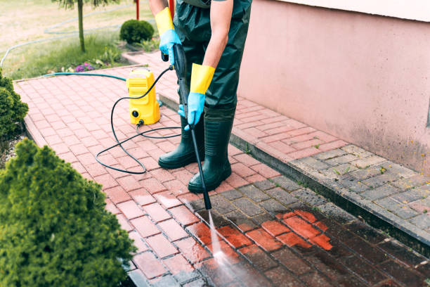 Fence Pressure Washing in Auburn, NY