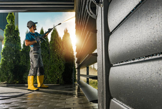 Best Deck Pressure Washing  in Auburn, NY